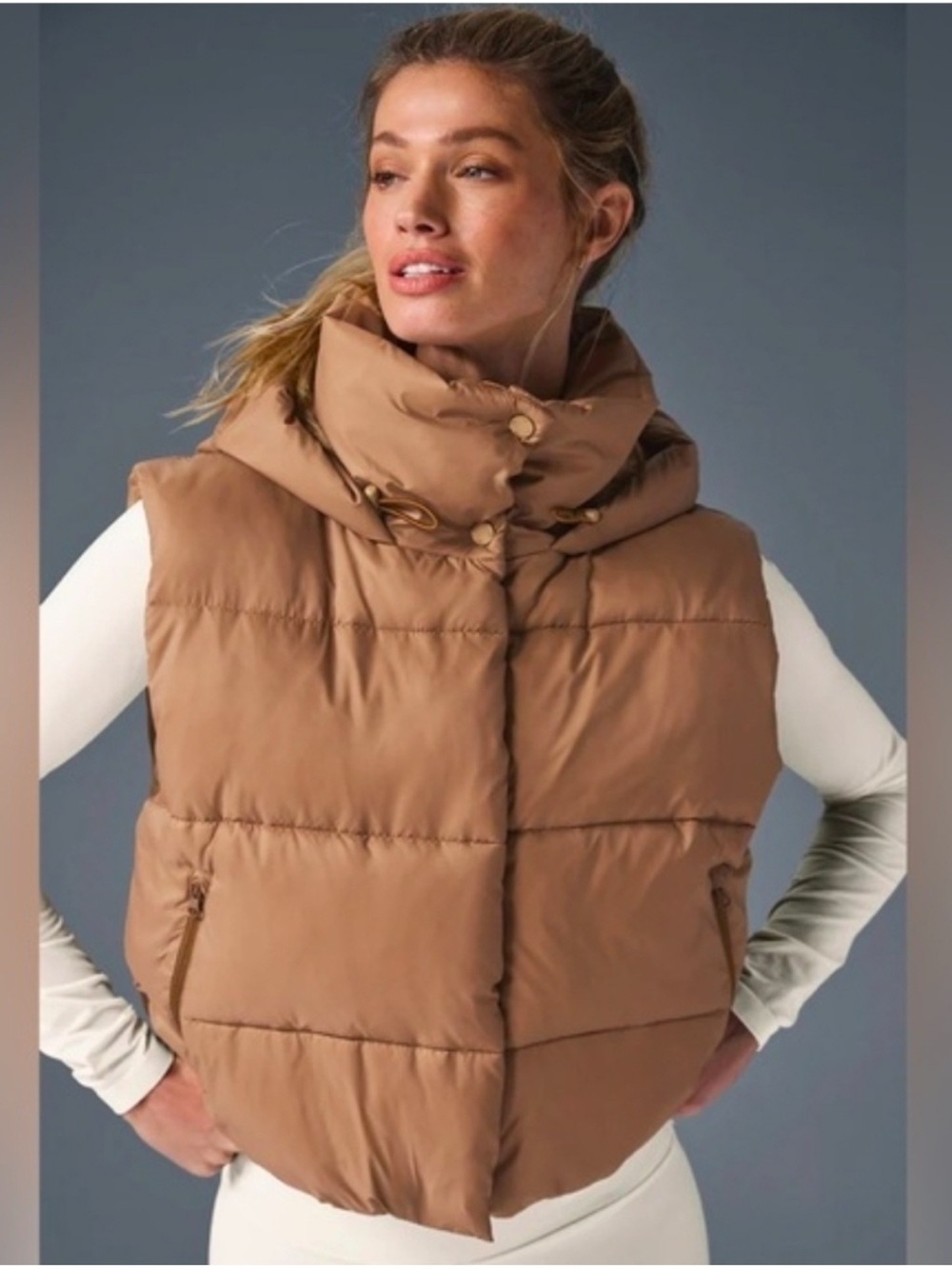 ALO Yoga Gold Rush Puffer Vest with Hood- Small Camel